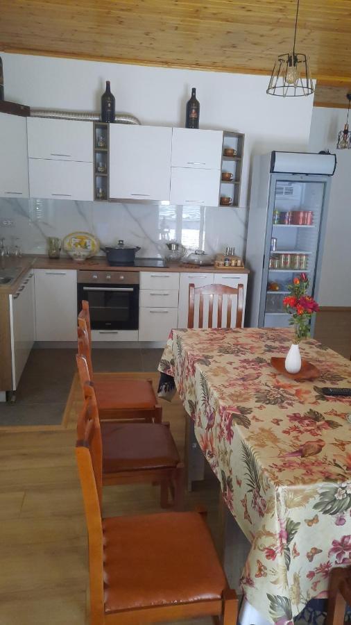 Përmet Bujtina Lugina E Vjoses 빌라 외부 사진